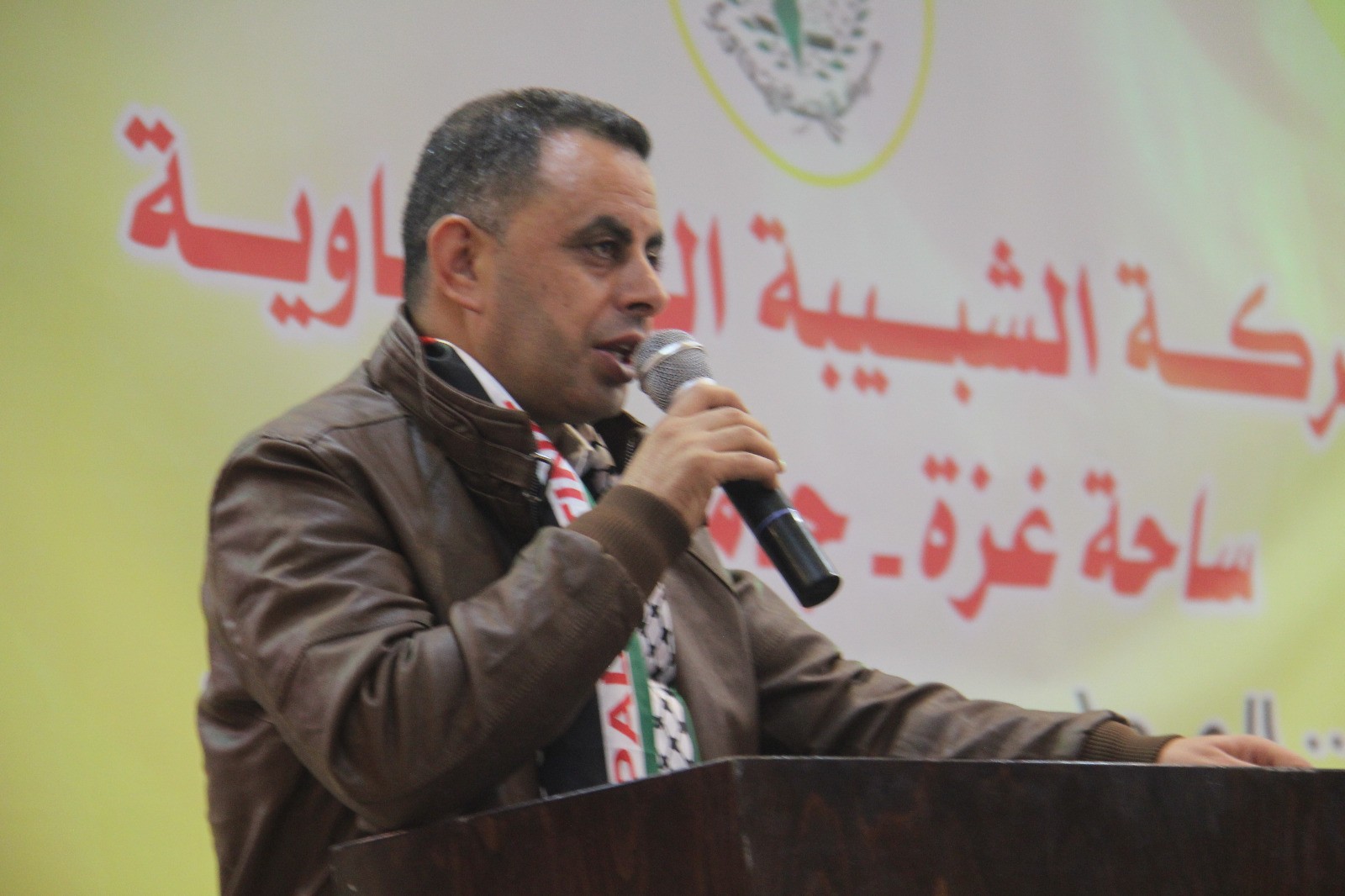 مفوض عام الشبيبة الفتحاوية في غزّة يُهنئ أبناء "بيرزيت" بالفوز