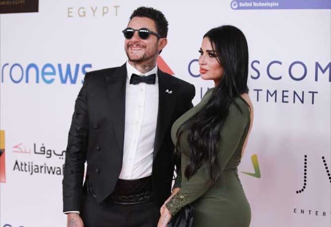 بالصور: بعد إشاعة انفصالهما أوّل ظهور "أحمد الفيشاوي" وزوجته "ندى الكامل"