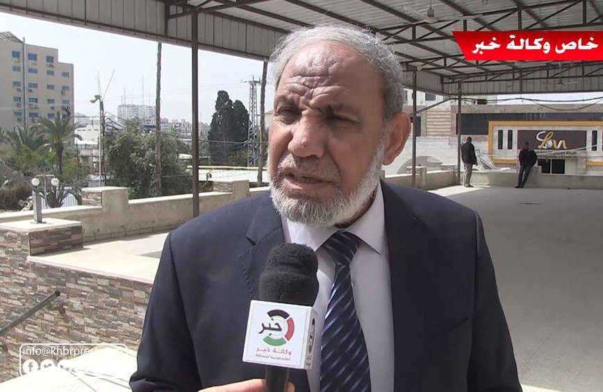 شاهد بالفيديو: تعقيب الزهار على تشكيل حكومة برئاسة اشتية