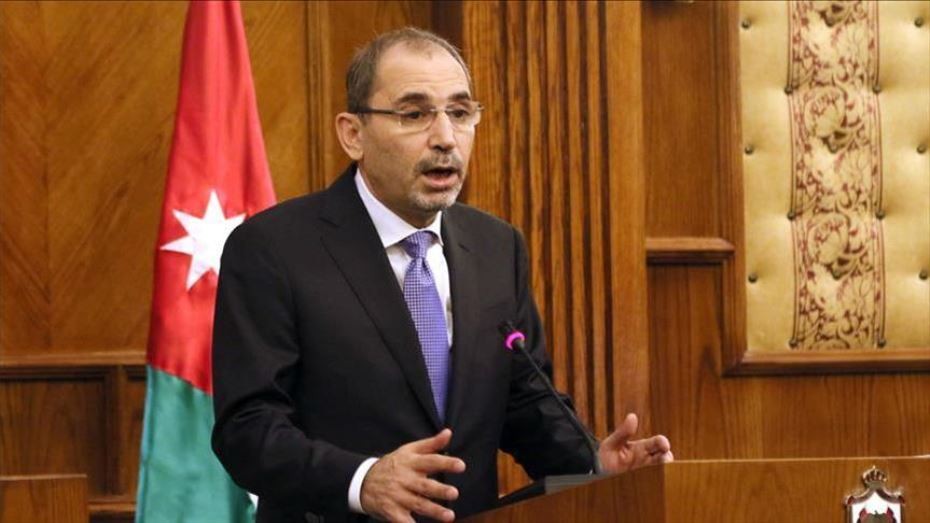 والالتزام بثوابت المبادرة العربية