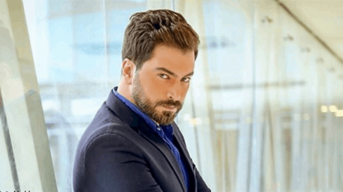 بالصور: الجمهور يبحث عن عائلة "معتصم النهار"شاهدي جمال زوجته!