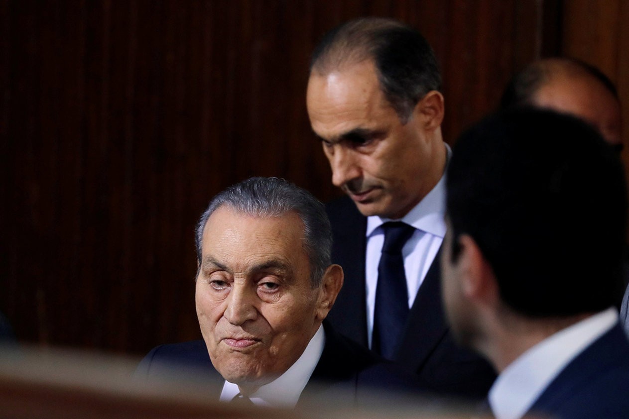 مبارك يكشف لأول مرة خبايا الغزو الأمريكي للعراق.. ويتحدث عن "صفقة القرن"!!