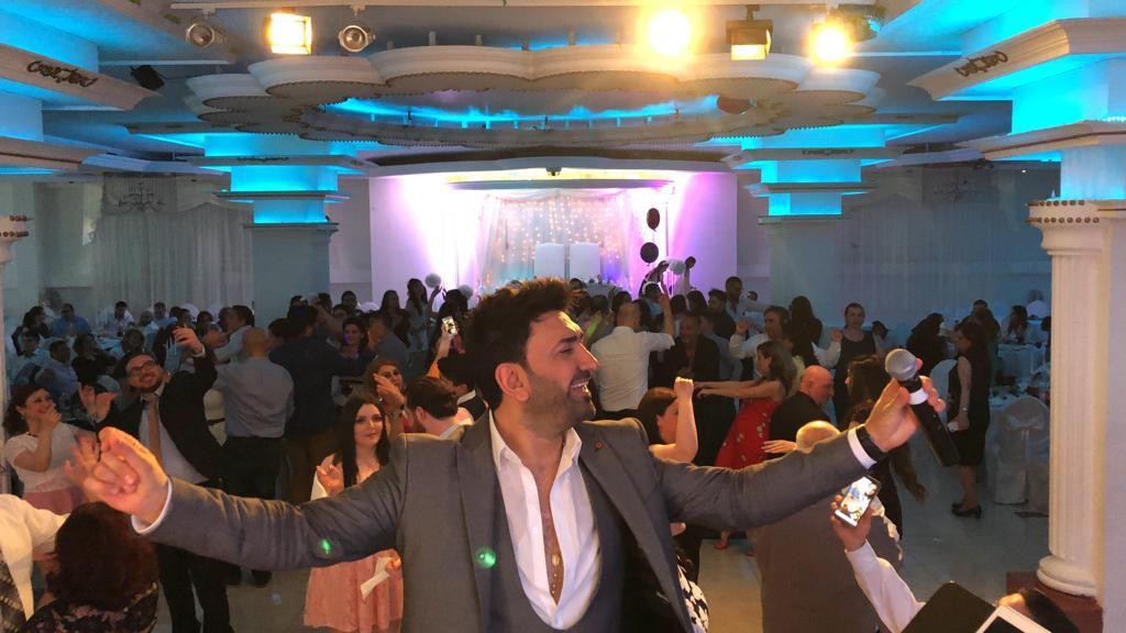 بالصور: "كابرو" يستعد لمشاركة جمهوره بأغاني جديدة على مشارف عيد الفطر