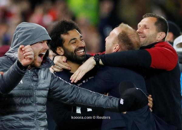 محمد صلاح يعقب على الانتصار على برشلونة بهذه الصورة