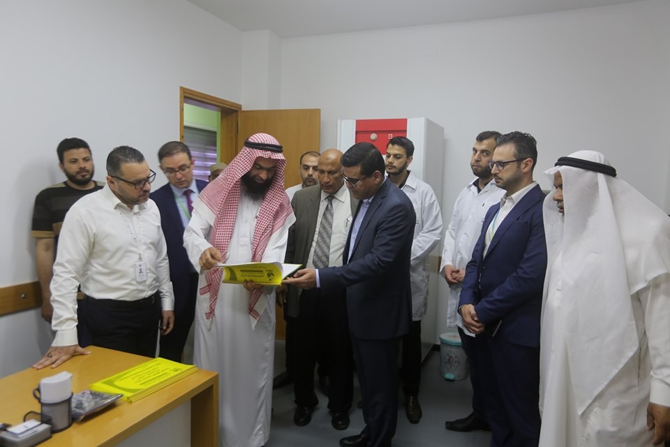 "جوال" وجمعية الكتاب والسنة تفتحان مشروع توفير أجهزة حاسوب لمركز نبض الحياة الطبي