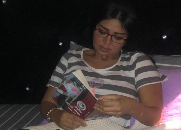 "حكايات يوسف تادرس" مع رانيا يوسف في الفراش