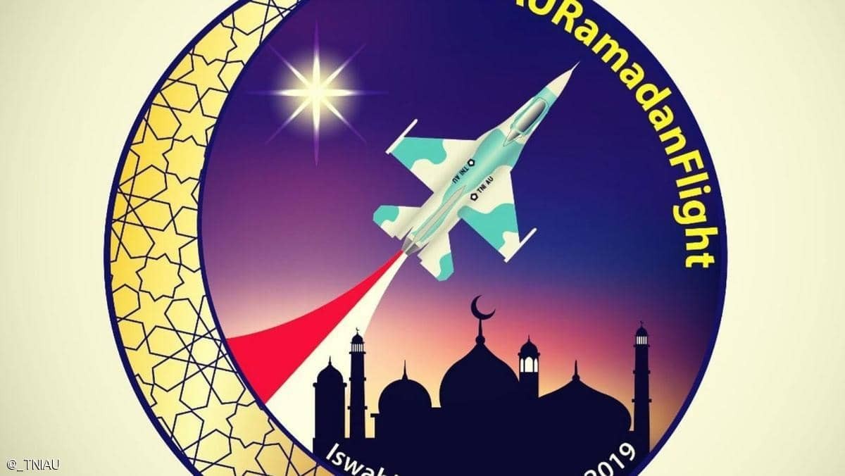في "إندونيسيا"مقاتلات إف 16 توقظ الصائمين على السحور