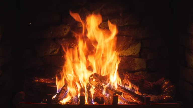 "جريمة شرف" مروعة.. إضرام النار بزوجين وهما على قيد الحياة!