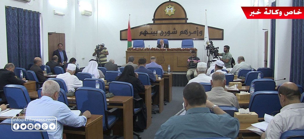 بمشاركة نواب حماس والتيار الإصلاحي