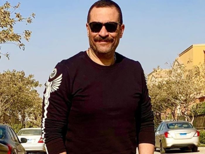 شاهد: كيف احتفل ماجد المصرى بتخرج نجله من المدرسة؟