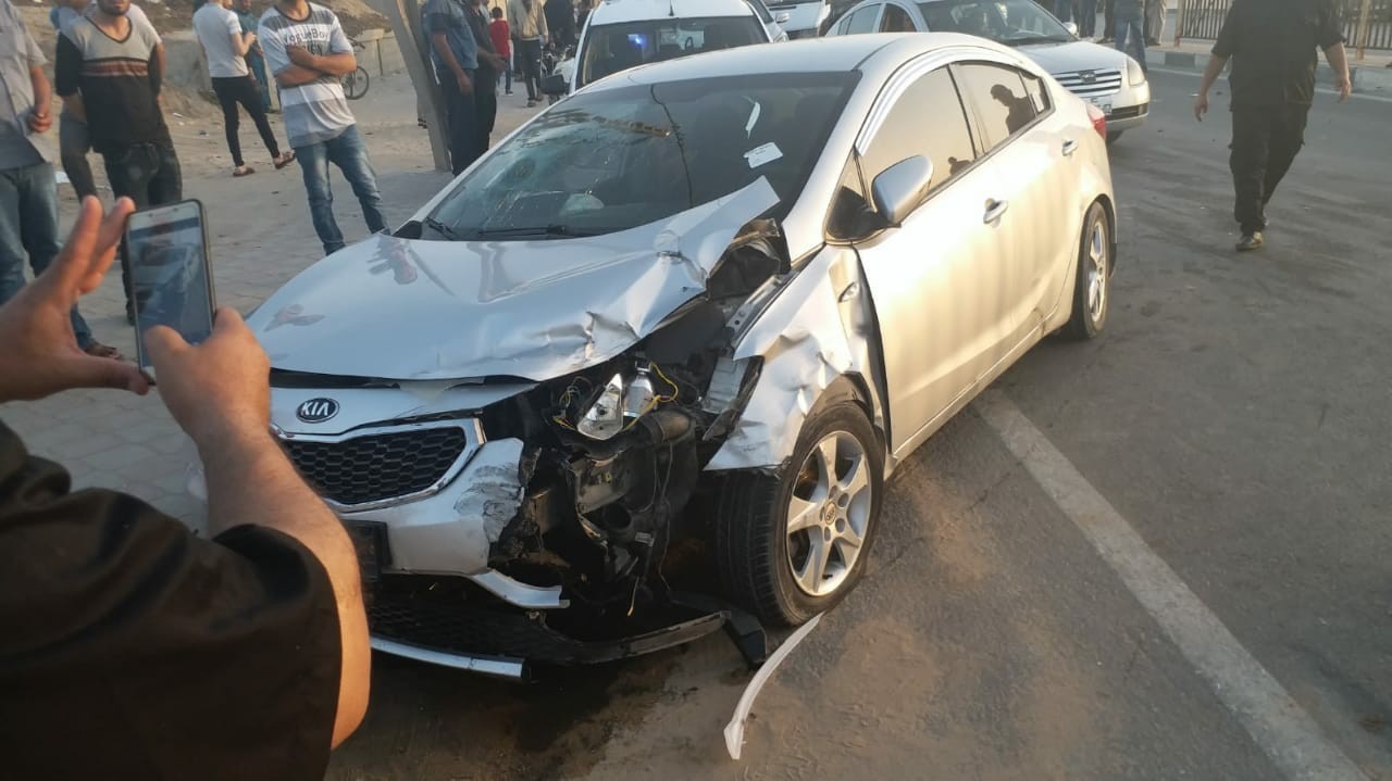 إصابة سيدة وطفلة جراء حادث سير جنوب قطاع غزّة