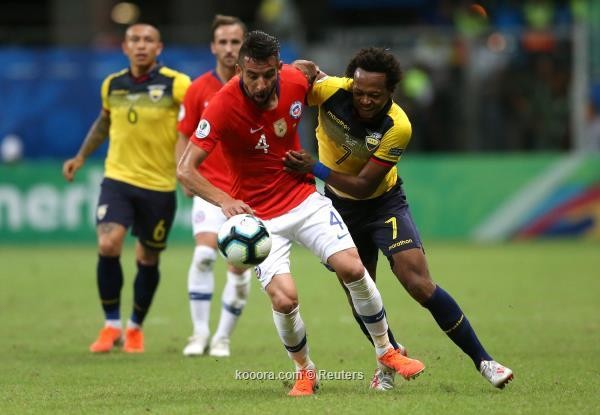 سانشيز يقود تشيلي ألى ربع نهائي كوبا أمريكا