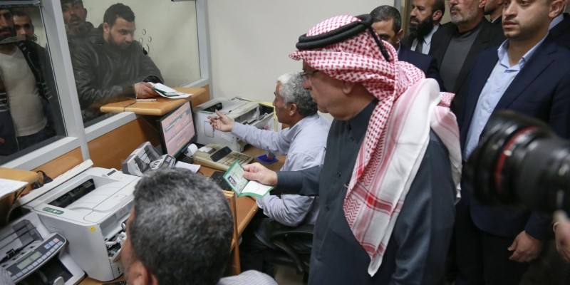 رابط فحص أسماء المستفيدين من المنحة القطرية 100 دولار في غزّة