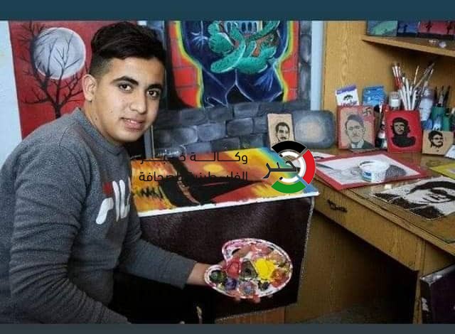 شاهد: فتى فلسطيني يُحوّل موهبة "الرسم" لمصدر رزق يعتاش من خلاله
