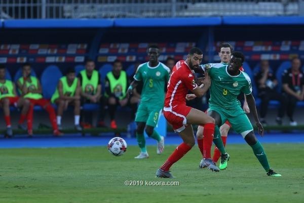 تونس تغادر الكان والسنغال للنهائي بظلم الفار