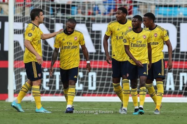 آرسنال يضرب فيورنتينا في كأس الأبطال