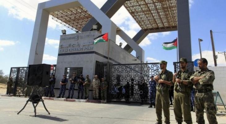بالأسماء: وصول 4 مرحلين من السجون المصرية إلى غزة