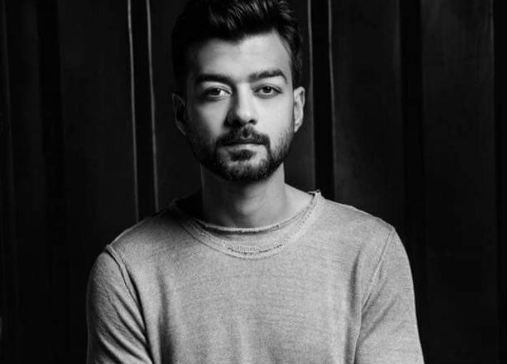 شاهد: الفنان المصري"هيثم شاكر" أعمالي قليلة العدد لكنها علامات محفوظة