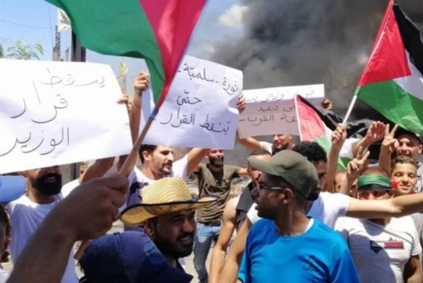 دعوات لاستمرار التحركات الرافضة لقرار وزير العمل اللبناني