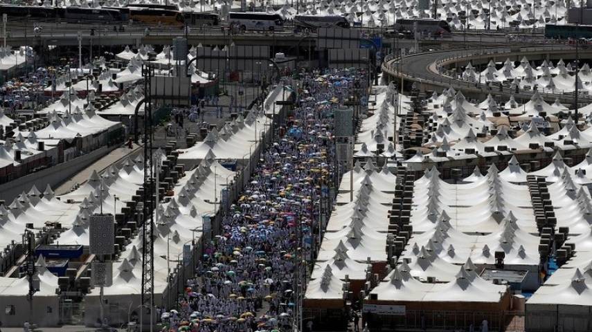 السعودية.. 22.6 مليون مكالمة في مكة بـ24 ساعة