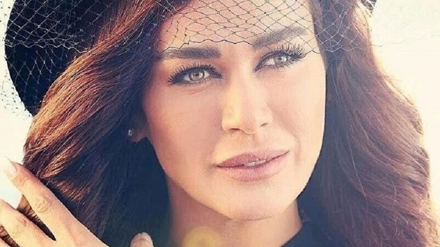 الممثلة اللبنانية "نادين الراسي" تعلن عودتها بقوة "لا شيء أجمل من ذلك"