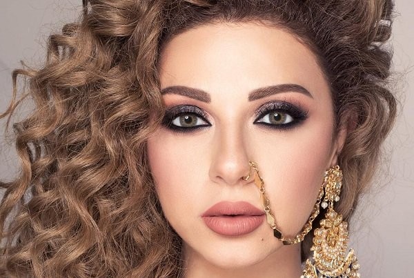 بالفيديو "مؤثّر" من كواليس حفل "ميريام فارس" احتضنت معجباً وصُدمت!