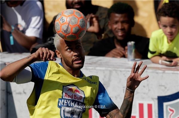 صفقة برشلونة وانفراجة نيمار في صدر الصحف الإسبانية