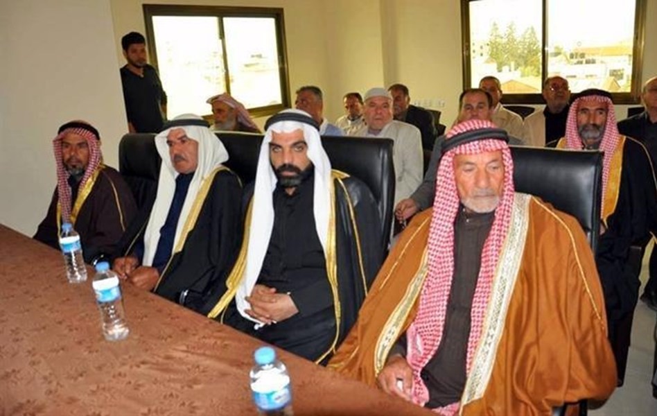 عشائر ورجال إصلاح يدعون إلى حماية المجتمع الفلسطيني من الانهيار