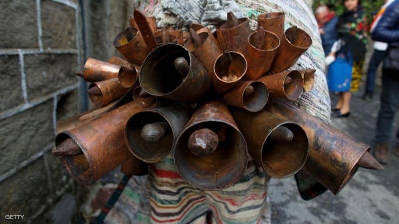 لمن تسرق الأجراس؟