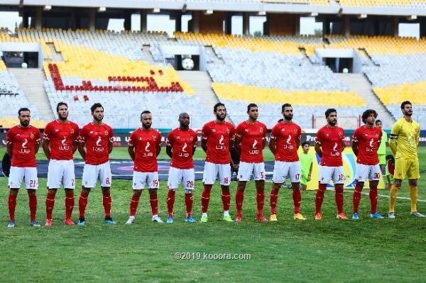 الأهلي المصري يتخطى سموحة بهدف يتيم