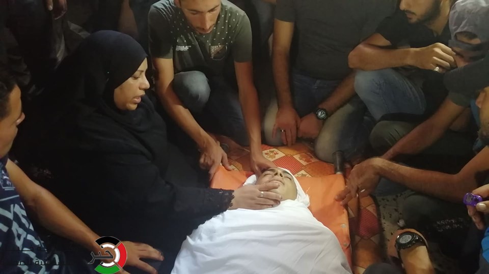 أهالي رفح تشيع جثمان الشهيد ساهر عثمان