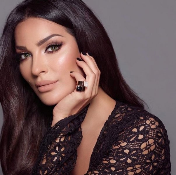 وتتحضر للانتقال إلى منزلها الخاص