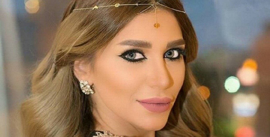 الفنانة السورية "سارة نخلة" تُكذّب والدة طليقها: فيلم هندي معاها فلوس!