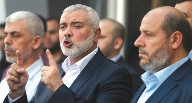 حماس تُعقِب على تهديدات الاحتلال بتفكيك جناحها العسكري واستعادة الجنود!!