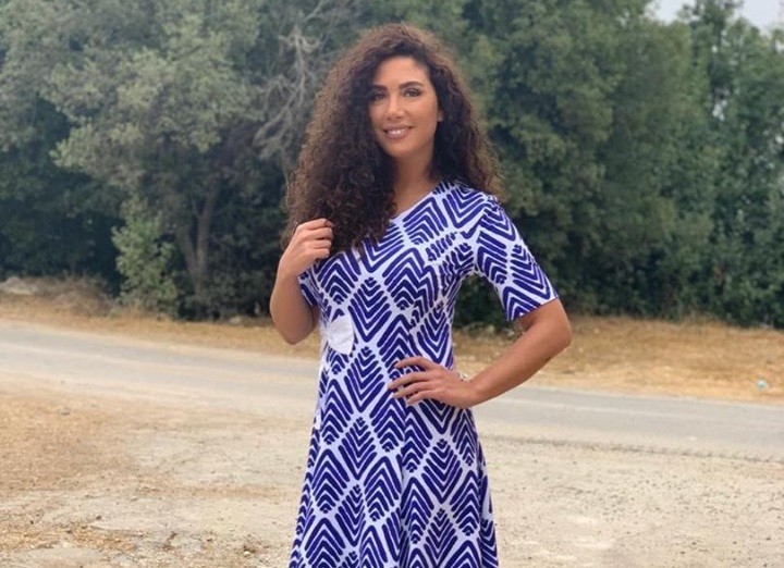 بالصور: "نور صعب" فتاة رقيقة على رصيف الغرباء