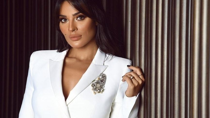 شاهدوا: الممثلة اللبنانية "نادين نجيم" تطلق صرختها بشأن قضية "إسراء غريب" هيدا تخلّف