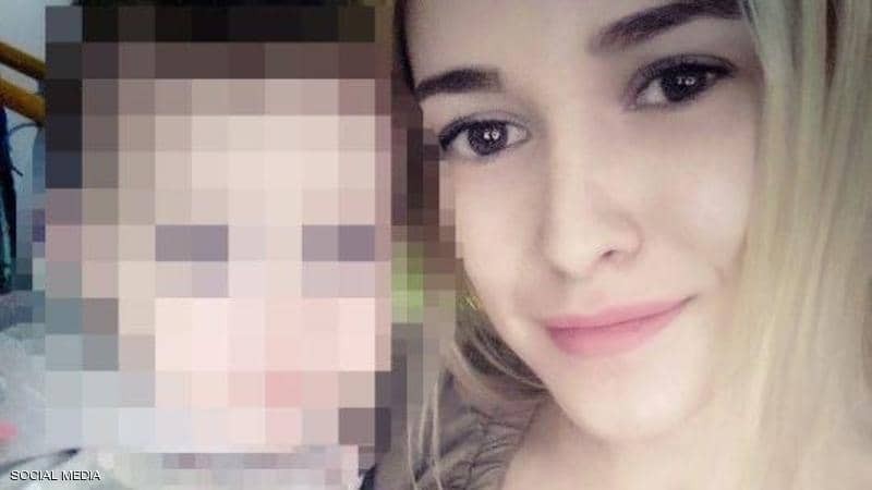 بخطأ "غير مقصود".. رضيعة تقتل والدتها بطريقة مروعة