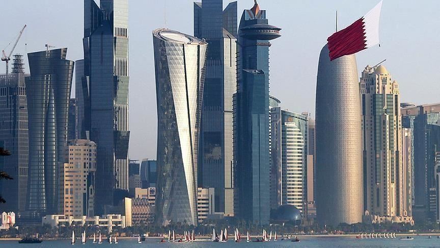 ورفع علم الاحتلال