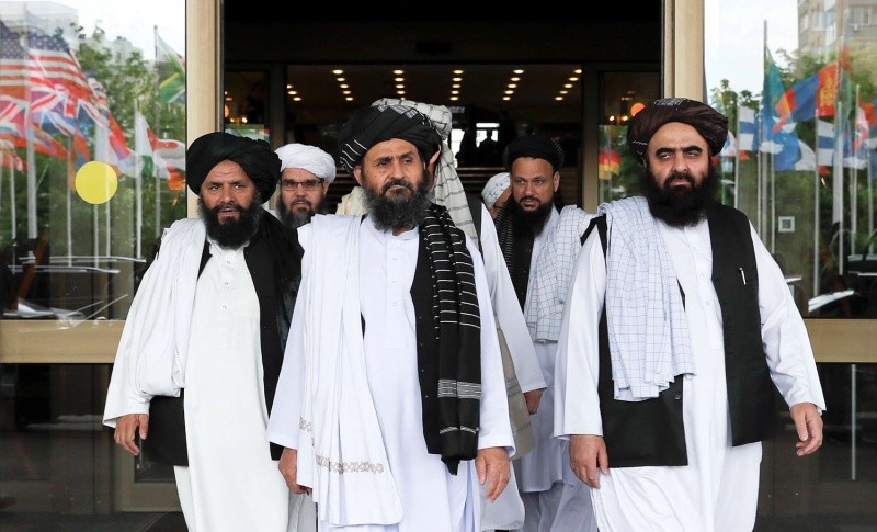 اتفاق وشيك بين واشنطن وطالبان ينهي 18 عامًا من النزاع في أفغانستان