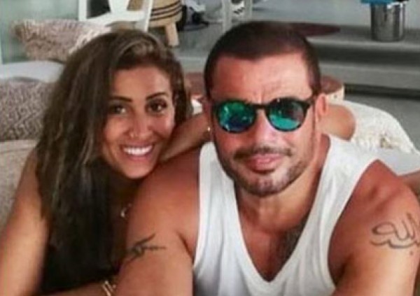 شاهدوا: أحدث سيلفي يجمع عمرو دياب ودينا الشربيني