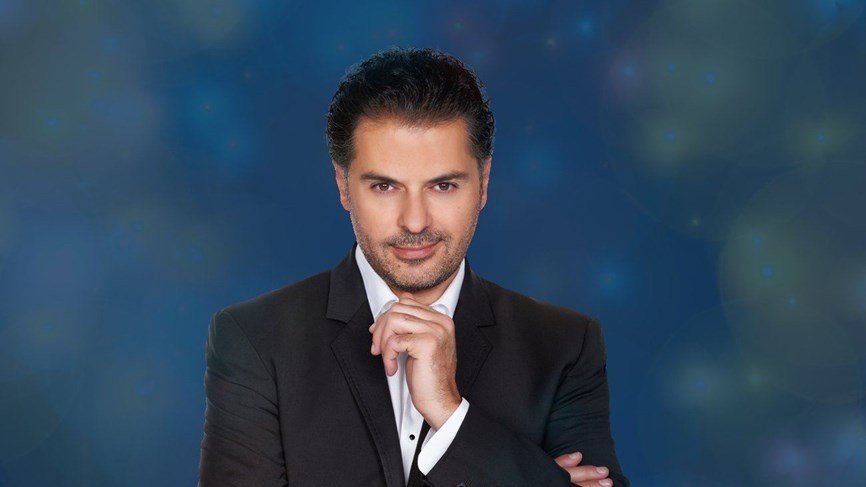 شاهدوا: "راغب علامة" بين المتظاهرين في بيروت: "أنا أهرب من صورة السياسيين"