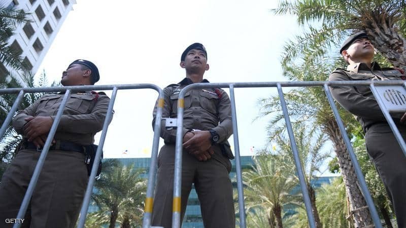 قاضٍ "تايلاندي"  يطلق النار على نفسه في قاعة "المحكمة"