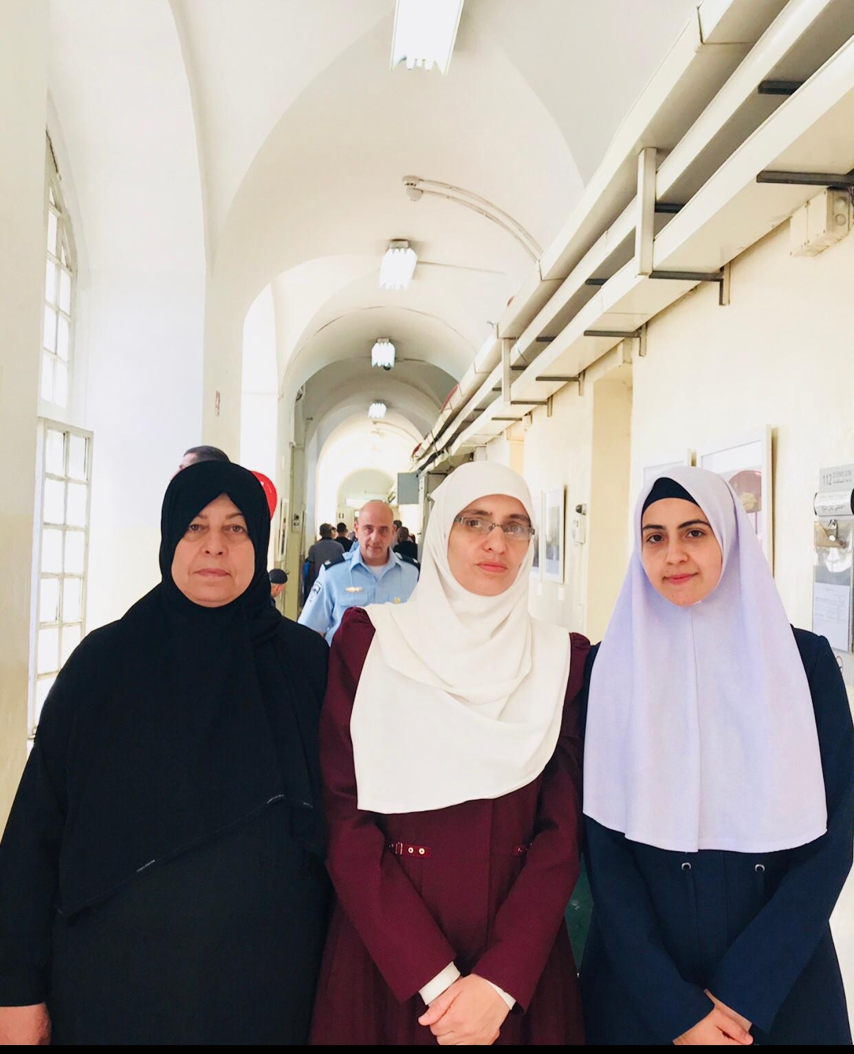 قرار بإبعاد 3 مرابطات عن باب السلسلة بالمسجد الأقصى