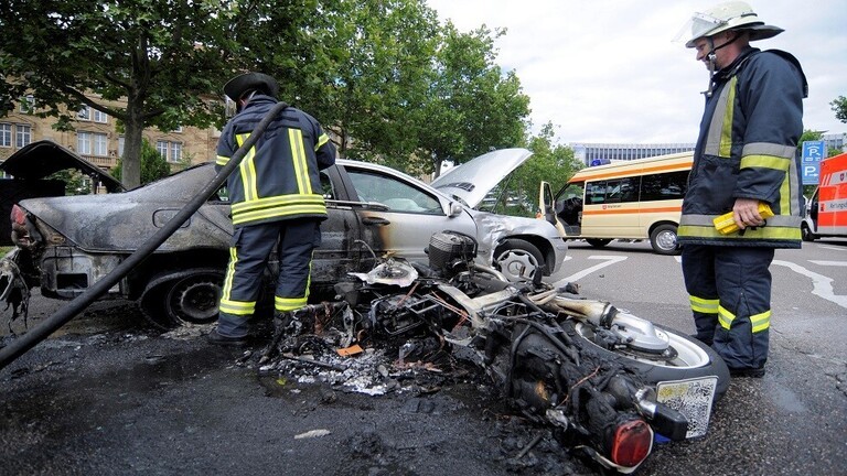 "ميت" يعود إلى بيته بعد دفنه!