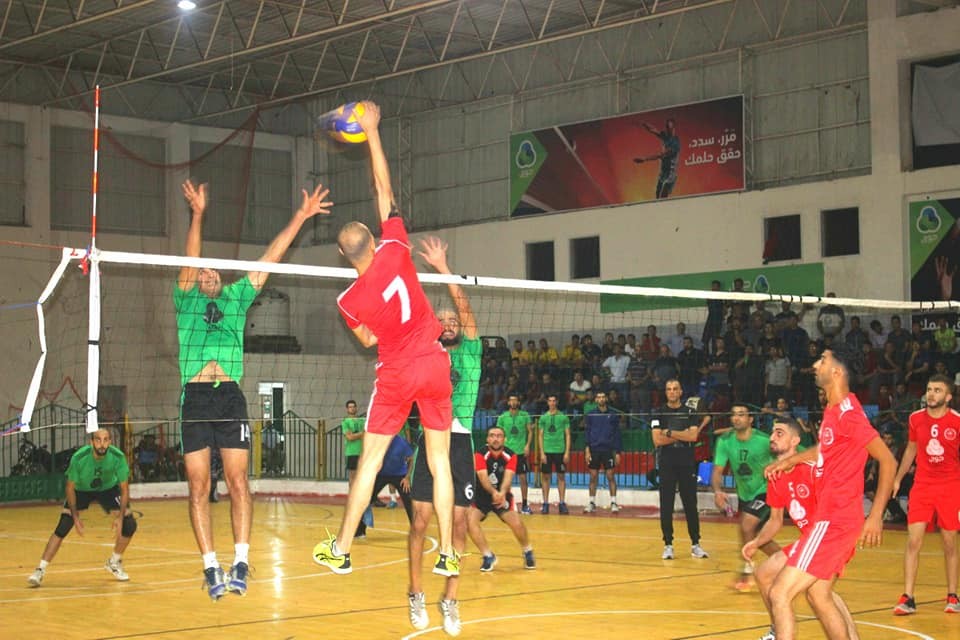 خدمات جباليا يتفوق على الصداقة في دوري جوال لكرة الطائرة