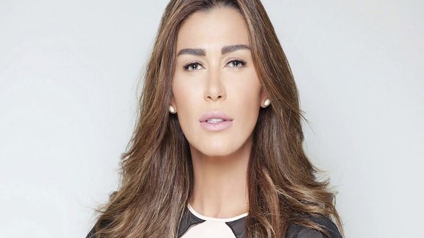 بالفيديو: إليكم ما فعلته "نادين الراسي" في الشارع اللبناني من جديد!