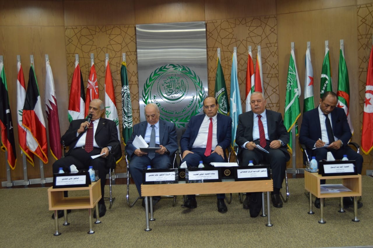 بالصور: الملتقى العربي الثالث يُوصي بإقامة مراكز لتدريب الكوادر على قضايا مكافحة الفساد