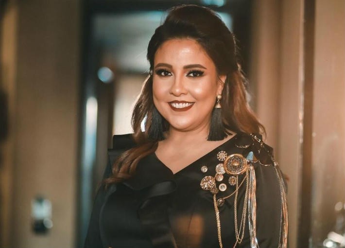 شاهدوا: "مي كساب" تحضر مع الجمهور فيلم "الطيب والشرس واللعوب"