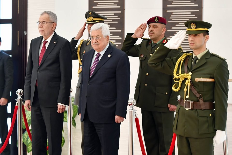الرئيس الفلسطيني يُهنئ نظيره النمساوي بمناسبة عيد الجمهورية