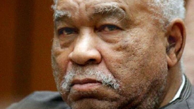 سفاح "عجوز" في أمريكا يقر بارتكابه 93 "جريمة" قتل أغلبها نساء